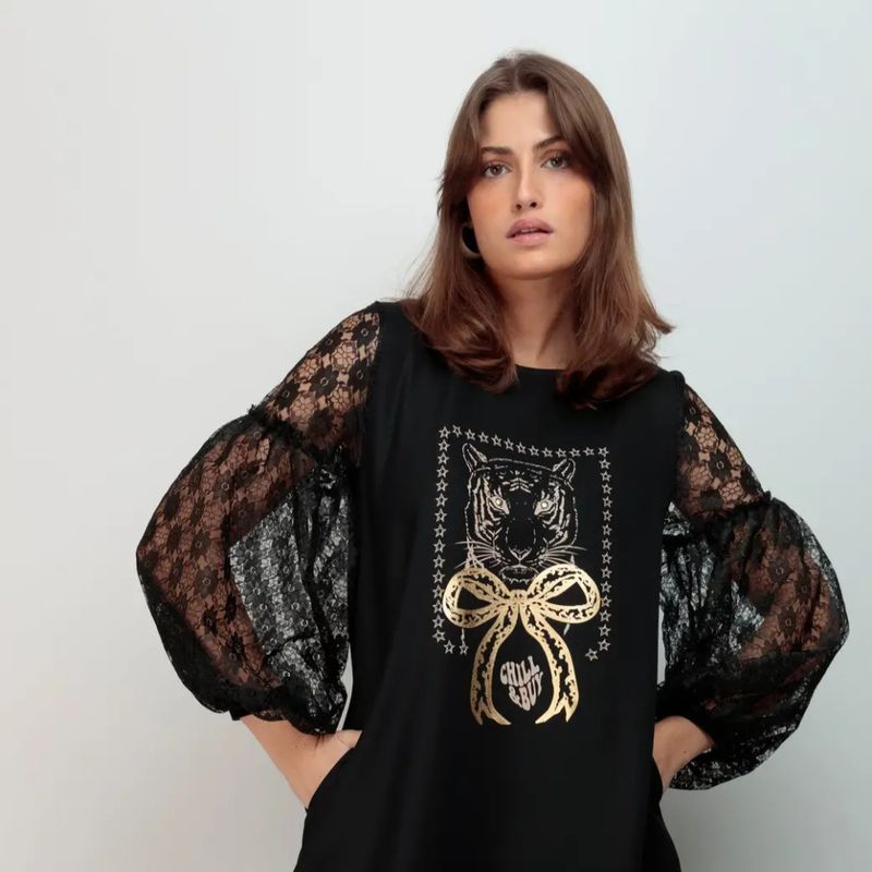 Kjole med store ermer